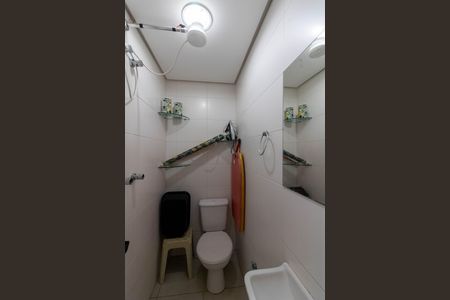 Apartamento à venda com 134m², 3 quartos e 2 vagasBanheiro de Serviço