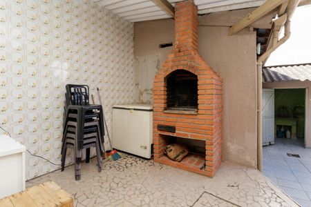 Casa à venda com 200m², 4 quartos e 4 vagas Casa à venda com 200m², 4 quartos e 4 vagasChurrasqueira