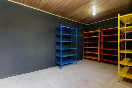 Casa à venda com 200m², 4 quartos e 4 vagas Casa à venda com 200m², 4 quartos e 4 vagasQuarto de Serviço 1