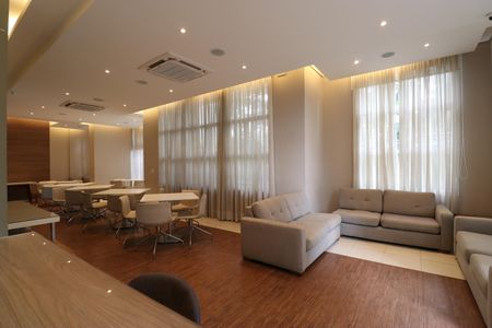 Apartamento à venda com 80m², 2 quartos e 2 vagasÁrea comum - Salão de festas