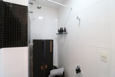 Apartamento à venda com 80m², 2 quartos e 2 vagasBanheiro da Suíte 1