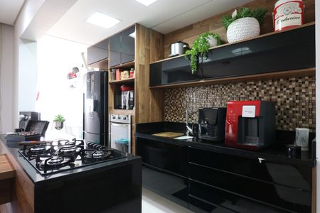 Apartamento à venda com 80m², 2 quartos e 2 vagasCozinha 