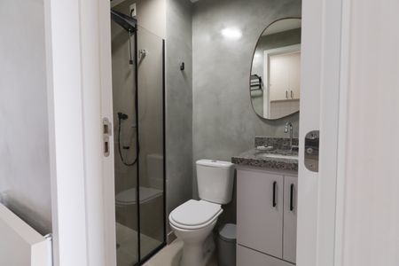 Studio à venda com 26m², 1 quarto e sem vaga Studio à venda com 26m², 1 quarto e sem vagaStudio/Banheiro