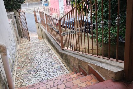 Entrada de casa à venda com 2 quartos, 185m² em Vila Pereira Barreto, São Paulo