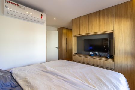 Apartamento à venda com 118m², 2 quartos e 2 vagas Apartamento à venda com 118m², 2 quartos e 2 vagasSuíte