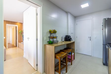 Apartamento à venda com 118m², 2 quartos e 2 vagas Apartamento à venda com 118m², 2 quartos e 2 vagasCozinha