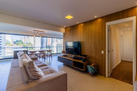 Apartamento à venda com 118m², 2 quartos e 2 vagas Apartamento à venda com 118m², 2 quartos e 2 vagasSala