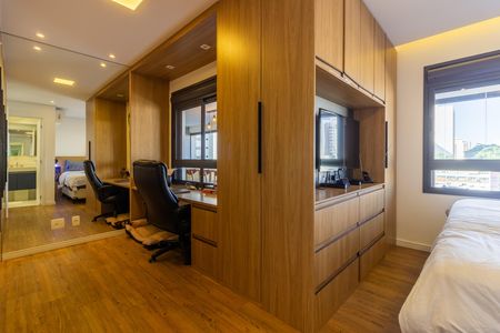 Apartamento à venda com 118m², 2 quartos e 2 vagas Apartamento à venda com 118m², 2 quartos e 2 vagasSuíte