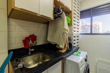 Apartamento à venda com 118m², 2 quartos e 2 vagas Apartamento à venda com 118m², 2 quartos e 2 vagasÁrea de Serviço