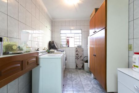 Casa à venda com 250m², 2 quartos e 2 vagas Casa à venda com 250m², 2 quartos e 2 vagasÁrea de Serviço