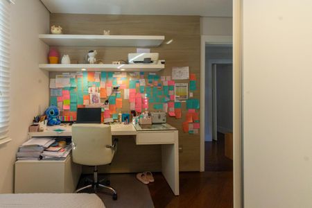 Apartamento à venda com 115m², 3 quartos e 3 vagasQuarto 1