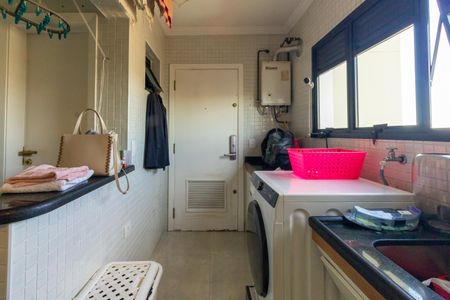 Apartamento à venda com 115m², 3 quartos e 3 vagasÁrea de Serviço