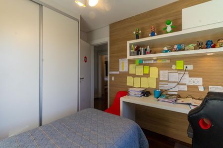 Apartamento à venda com 115m², 3 quartos e 3 vagasQuarto 2