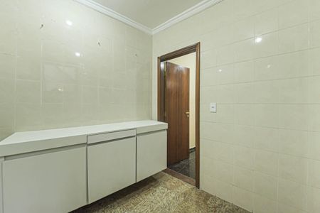 Casa para alugar com 300m², 3 quartos e 5 vagasÁrea de Serviço