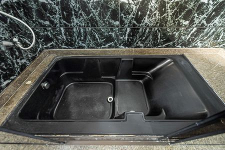 Casa para alugar com 300m², 3 quartos e 5 vagasBanheiro da Suíte 3