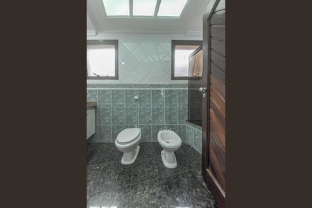 Casa para alugar com 300m², 3 quartos e 5 vagasBanheiro da Suíte 1