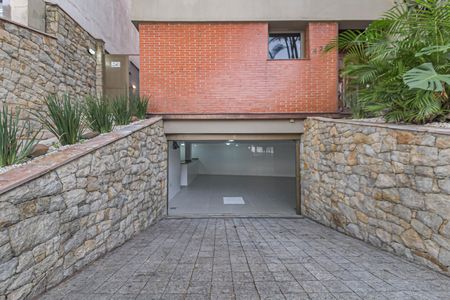 Casa para alugar com 300m², 3 quartos e 5 vagasGaragem