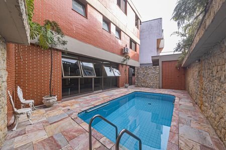 Casa para alugar com 300m², 3 quartos e 5 vagasPiscina