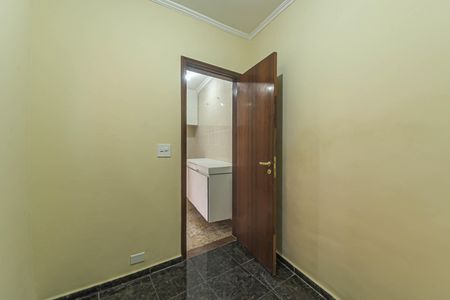 Casa para alugar com 300m², 3 quartos e 5 vagasQuarto de Serviço