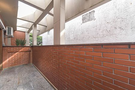 Casa para alugar com 300m², 3 quartos e 5 vagasVaranda da Suíte 3