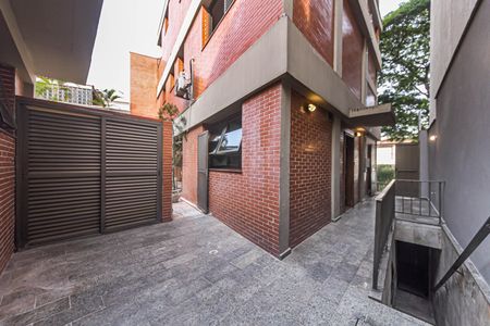Casa para alugar com 300m², 3 quartos e 5 vagasCorredor - Área de Serviço