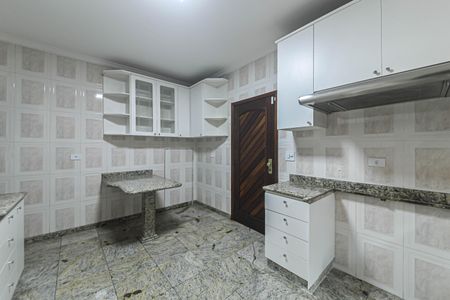 Casa para alugar com 300m², 3 quartos e 5 vagasCozinha