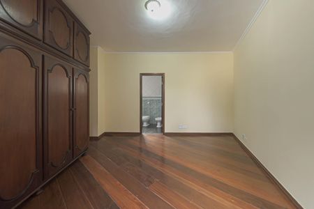 Casa para alugar com 300m², 3 quartos e 5 vagasSuíte 1