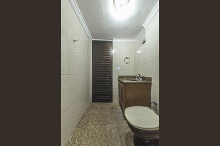 Casa para alugar com 300m², 3 quartos e 5 vagasLavabo - Garagem