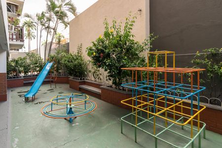 Apartamento à venda com 51m², 2 quartos e 1 vagaÁrea comum - p