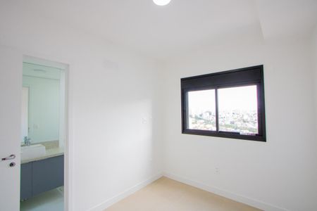 Apartamento à venda com 96m², 2 quartos e 2 vagasQuarto 2 - Suíte