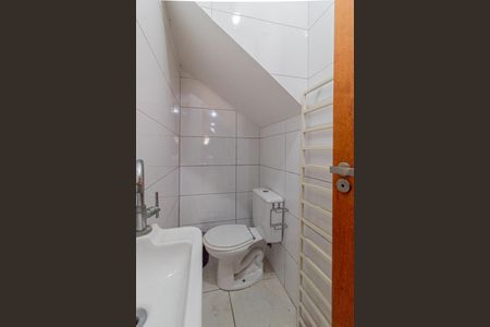 Casa à venda com 177m², 3 quartos e 5 vagasBanheiro de Serviço