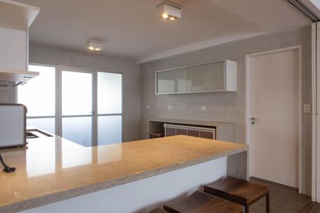 Apartamento à venda com 158m², 2 quartos e 2 vagasCozinha