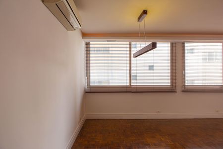 Apartamento à venda com 158m², 2 quartos e 2 vagasSala