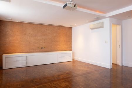 Apartamento à venda com 158m², 2 quartos e 2 vagasSala