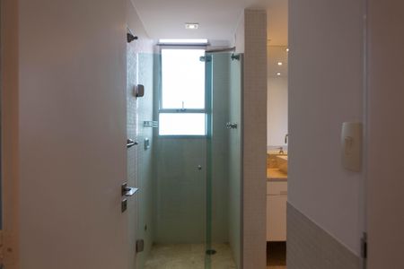 Apartamento à venda com 158m², 2 quartos e 2 vagasBanheiro da Suíte