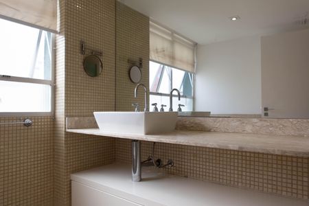 Apartamento à venda com 158m², 2 quartos e 2 vagasBanheiro