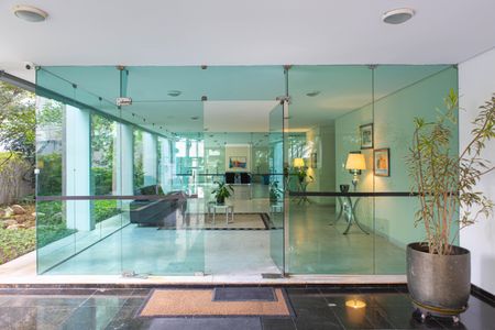 Apartamento à venda com 158m², 2 quartos e 2 vagasHall de entrada