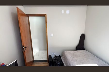 Apartamento à venda com 106m², 2 quartos e 1 vagaQuarto