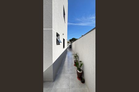 Apartamento à venda com 106m², 2 quartos e 1 vagaÁrea de Serviço