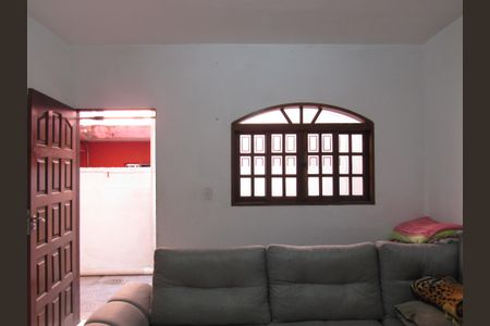 Casa à venda com 130m², 1 quarto e 1 vagaSala