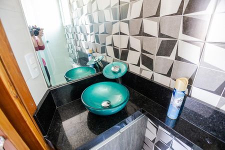 Apartamento à venda com 110m², 2 quartos e 2 vagasBanheiro da Suíte