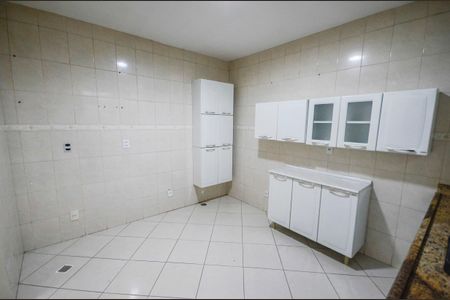 Casa para alugar com 150m², 3 quartos e 1 vagaCozinha