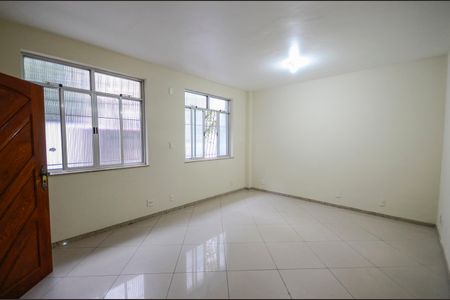 Casa para alugar com 150m², 3 quartos e 1 vagaSala