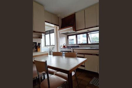 Apartamento à venda com 135m², 3 quartos e 2 vagas Apartamento à venda com 135m², 3 quartos e 2 vagasFoto 01