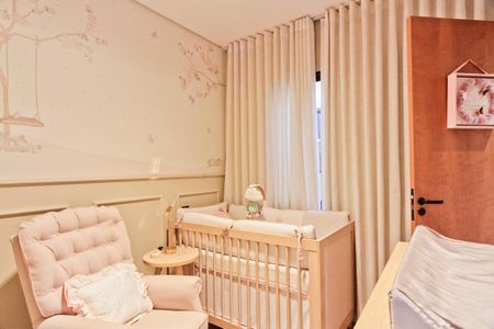 Casa à venda com 206m², 3 quartos e 4 vagasSuíte 2