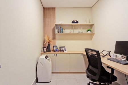 Casa à venda com 206m², 3 quartos e 4 vagasEscritório