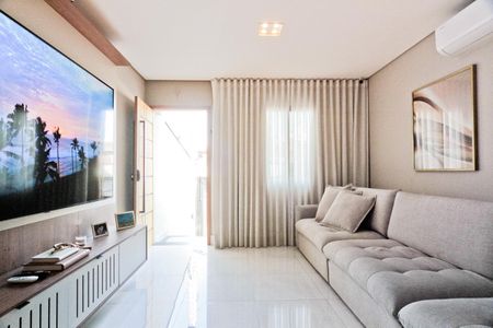 Sala de casa à venda com 3 quartos, 206m² em Parque Sao Domingos, São Paulo