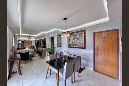 Apartamento à venda com 174m², 3 quartos e 2 vagasSala