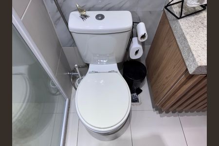 Apartamento à venda com 174m², 3 quartos e 2 vagasBanheiro Social