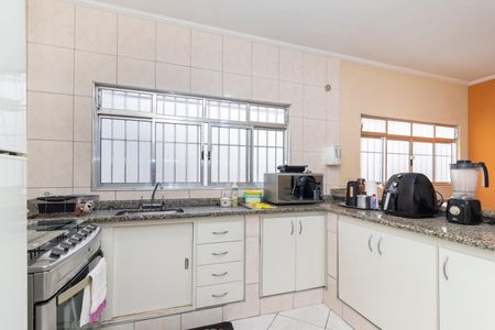 Casa para alugar com 130m², 3 quartos e 2 vagasCozinha